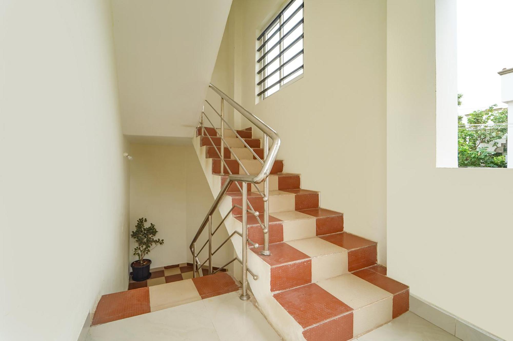 Fabexpress Clover Castle - Nr Coimbatore International Airport Ngoại thất bức ảnh